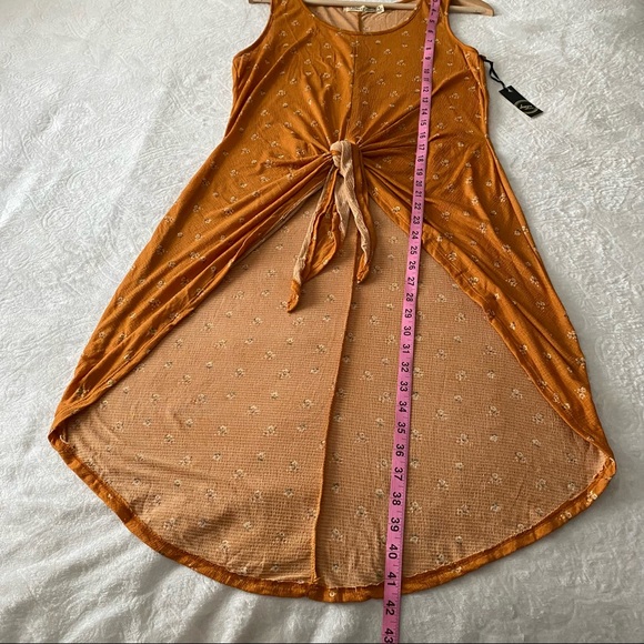 NWT Floral Print Long Knotted Waist Top - Picture 4 of 8